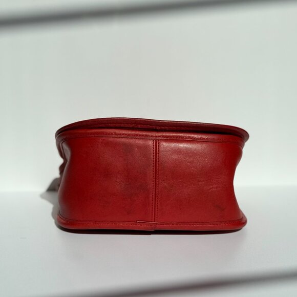 SOLD Vintage Coach Red Small Shoulder Bag 9530 - Picture 6 of 14